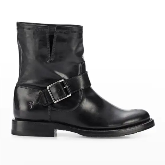 Frye Shoes - Frye Black Leather Boots
Women’s Size: 8.5